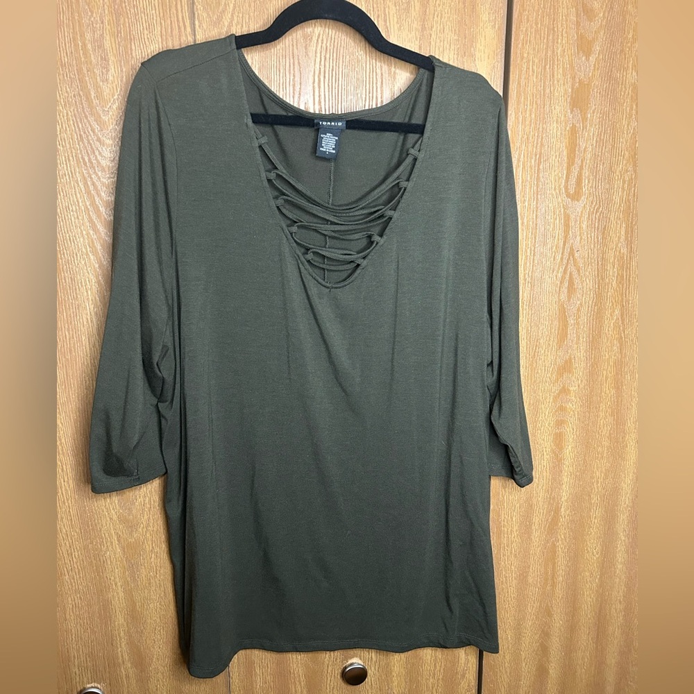 Torrid top